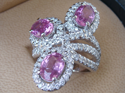 ǹ Pink Sapphire  (.ͧ 11.7  ྪ 97P=1.55 ѵ Pink Sapphire 3P=4.44 ѵ)  Ҥ : 110,000 ҷ
